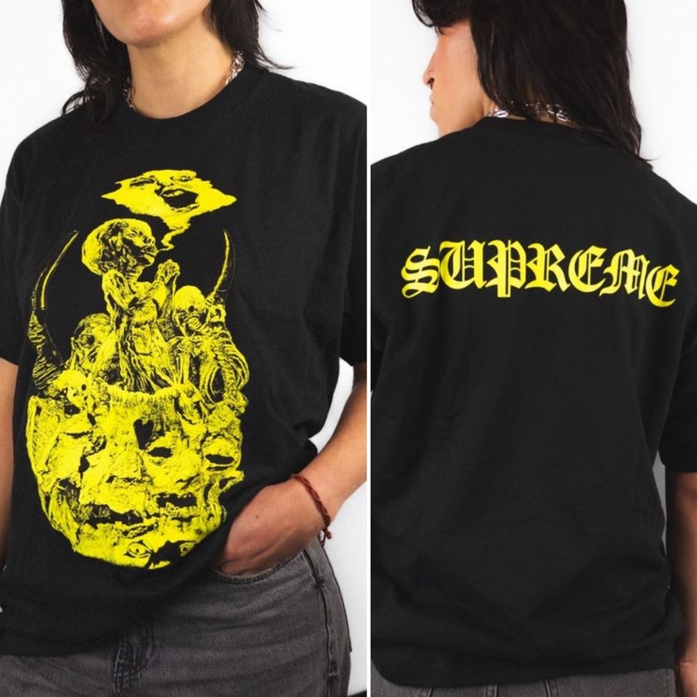 NWOT Supreme Mutants Tee Tshirt Black Highlight Yellow Logo Back Size L